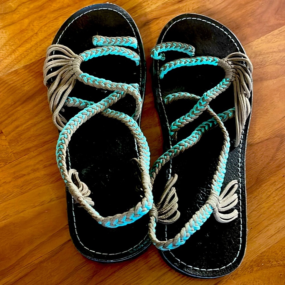 Women’s Size 10 Rope Sandals BOHO Roman Style Aqua and Brown Cordage Flats